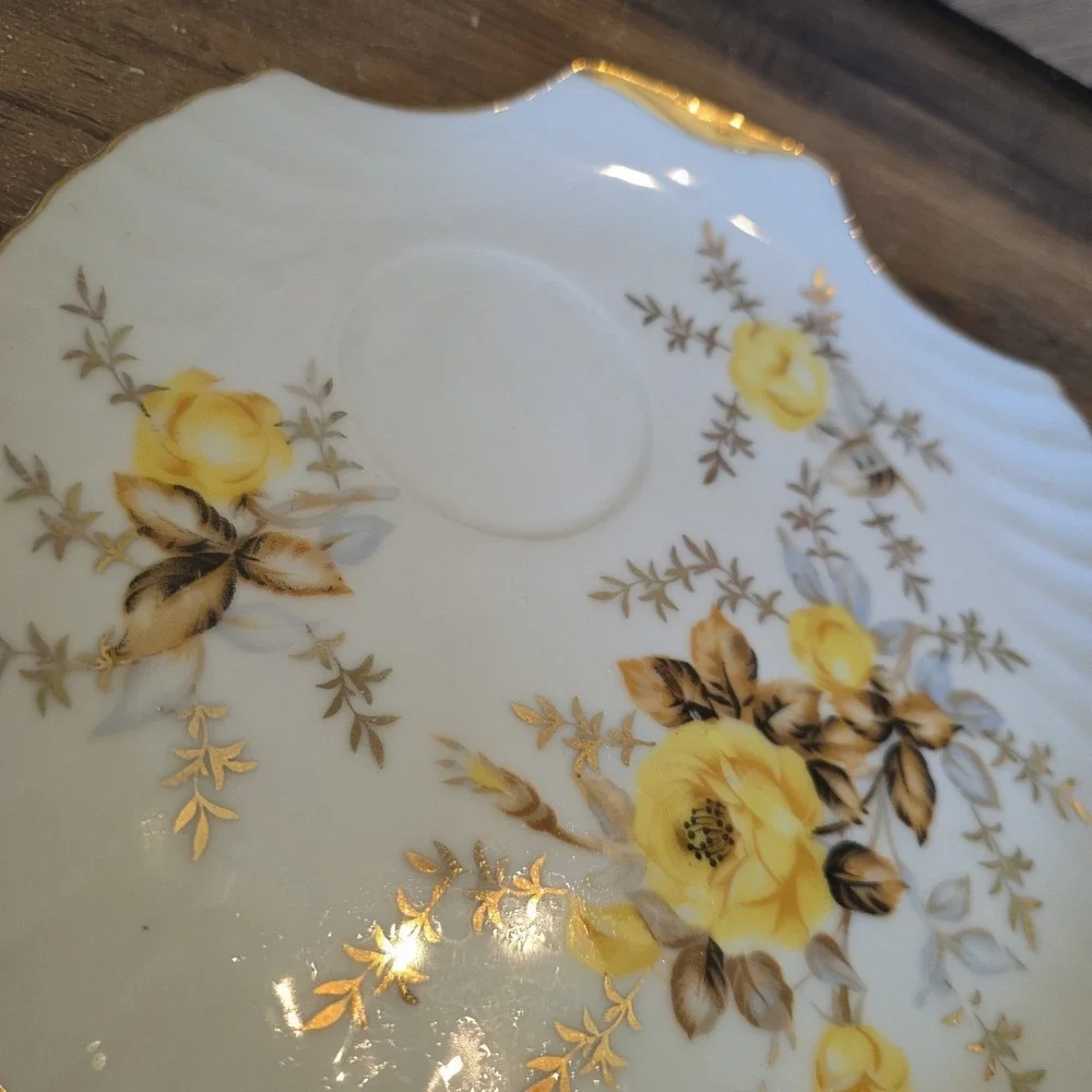 Vintage Porcelain Snack Shell Shaped Plate Yellow Floral Gold Trim Made in Japan